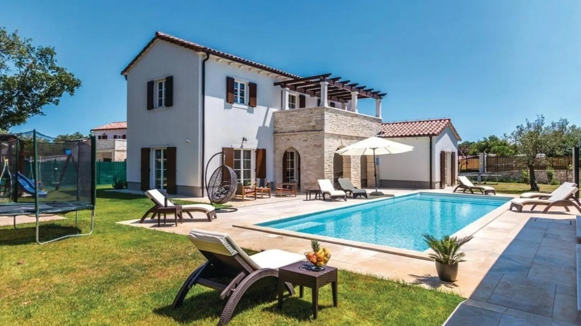 Wunderschoenes Ferienhaus In Cukrici Mit Privatem Pool Vodnjan Holiday home
